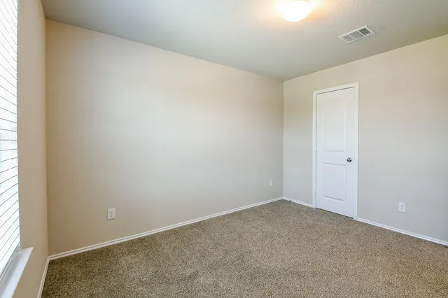 $1,895 | 16744 Lonely Pines Drive, Conroe, TX 77302