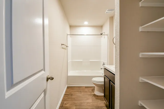 $1,895 | 16744 Lonely Pines Drive, Conroe, TX 77302