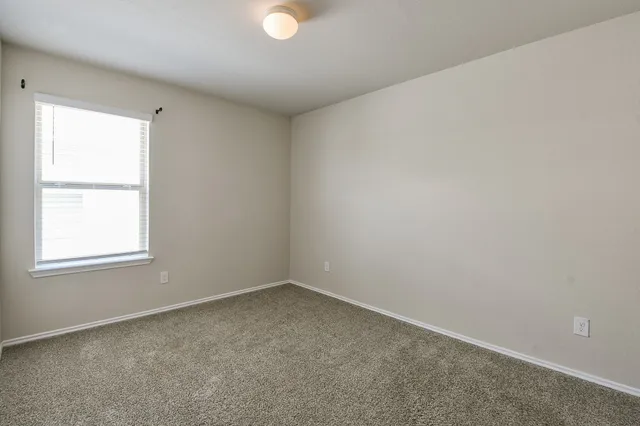 $1,895 | 16744 Lonely Pines Drive, Conroe, TX 77302