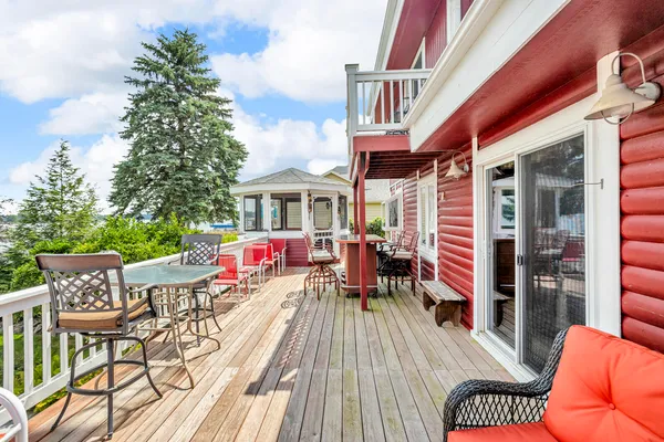 $749,900 | 7596 Wadding Drive, Onsted, MI 49265