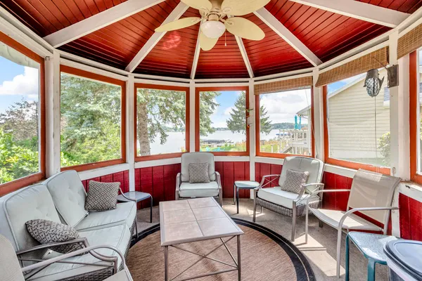 $749,900 | 7596 Wadding Drive, Onsted, MI 49265