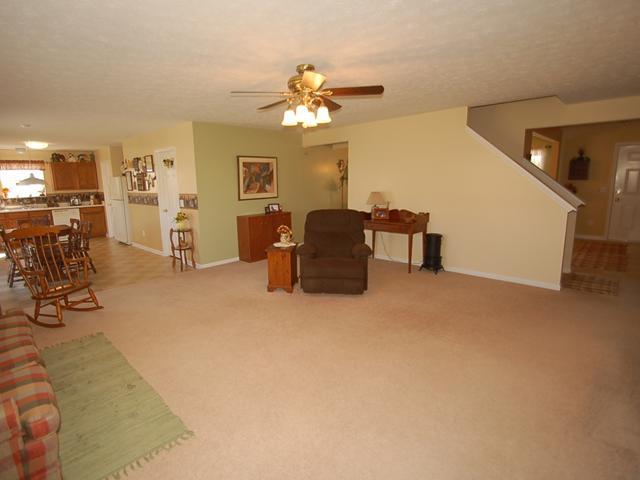 10644 Patoka Road Indianapolis, IN 46239 - Photo 4 of 24 Gallery Image 4