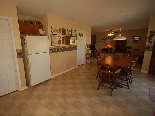 10644 Patoka Road Indianapolis, IN 46239 - Photo 6 of 24 Gallery Image 6
