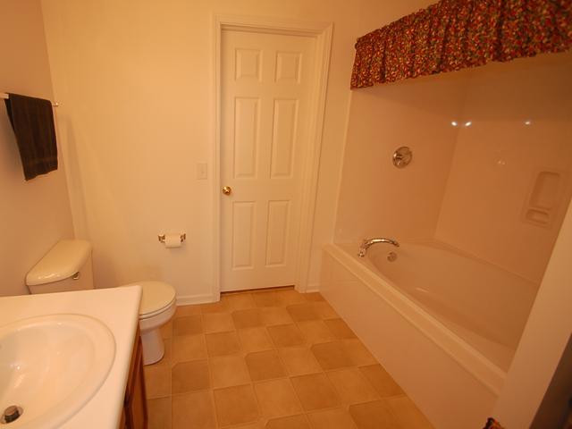 10644 Patoka Road Indianapolis, IN 46239 - Photo 10 of 24 Gallery Image 10