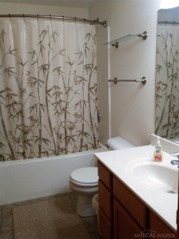 7371 Oak Road Lexington, MI 48450 - Photo 15 of 28