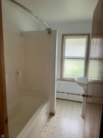 $210,000 | 1109 10th Street North, Fargo, ND 58102