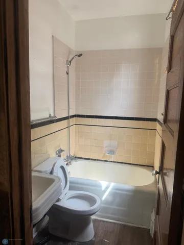 $210,000 | 1109 10th Street North, Fargo, ND 58102