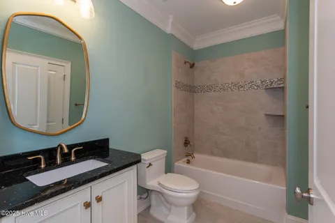 $995,000 | 9 Scots Glen Drive, Southern Pines, NC 28387