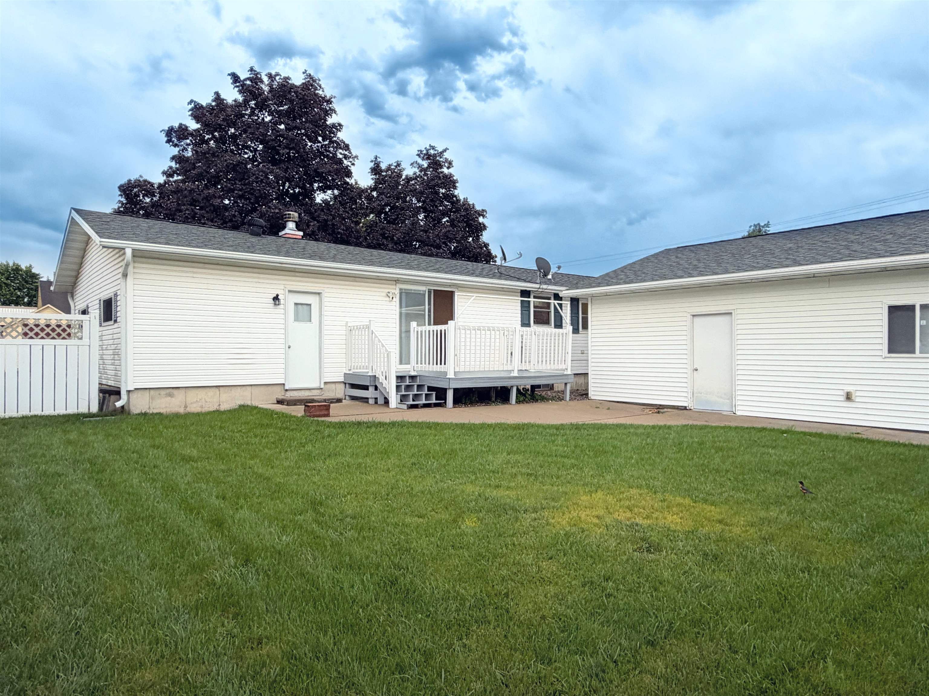 1317 South 5th Street Prairie du Chien, WI 53821 - Photo 2 of 31