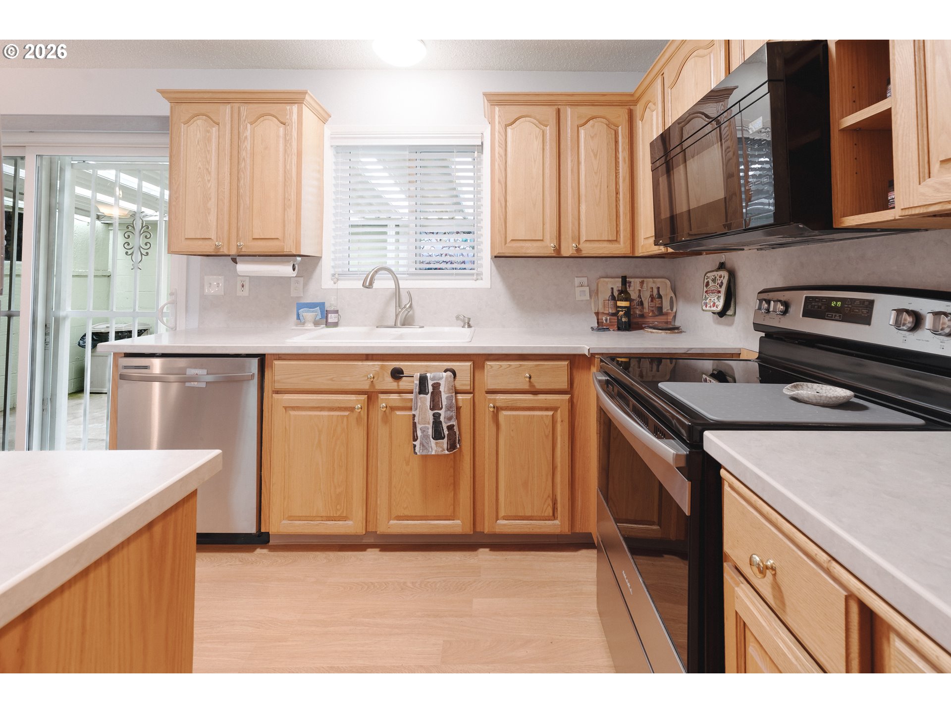 12550 Southeast Main Street Portland, OR 97233 - Photo 13 of 34