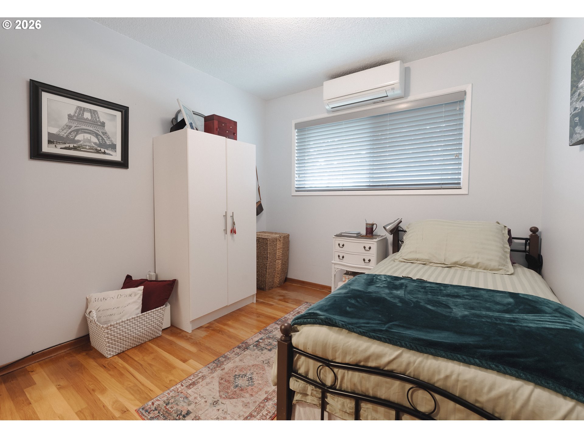 12550 Southeast Main Street Portland, OR 97233 - Photo 21 of 34 Bedroom
