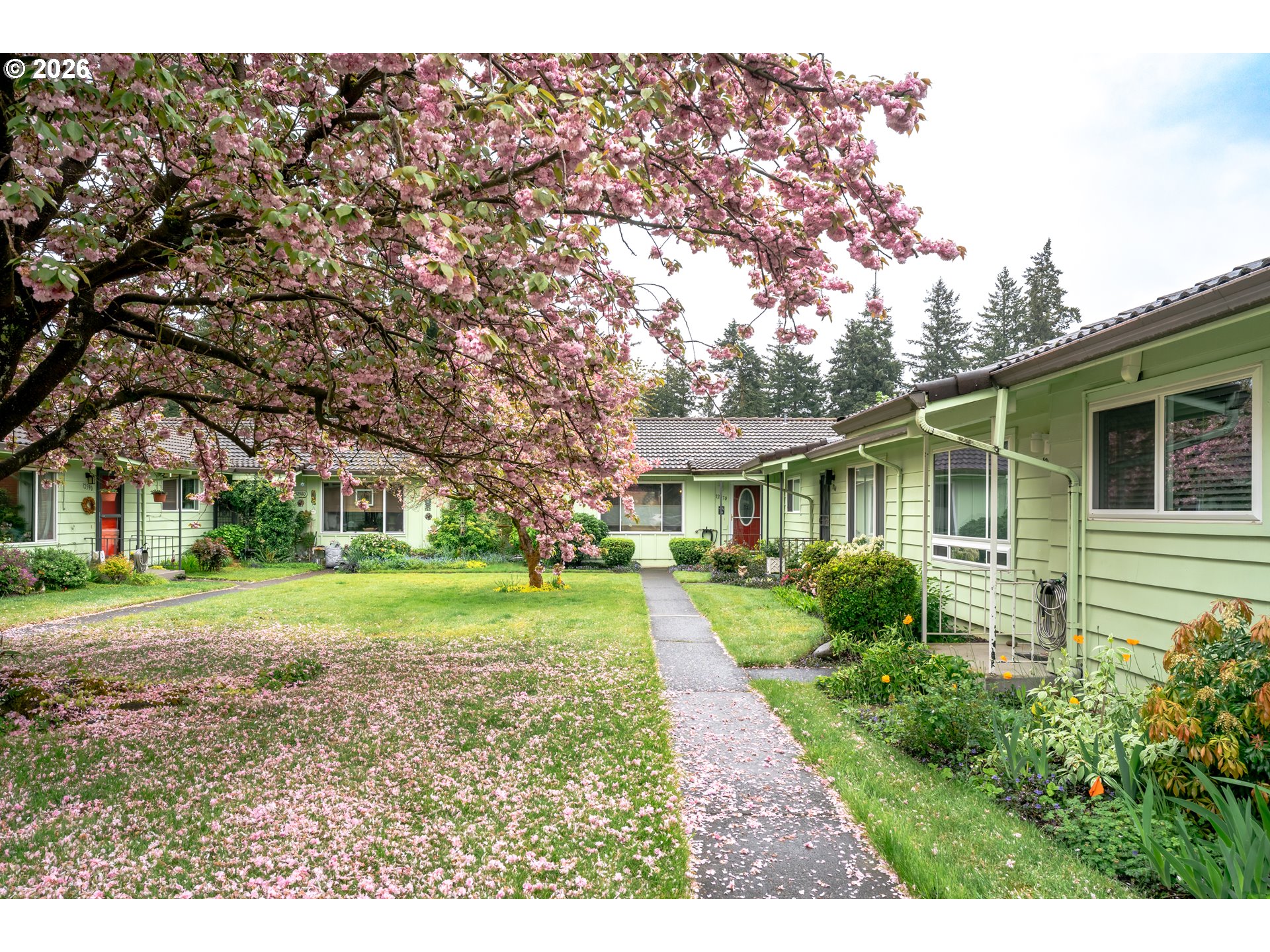 12550 Southeast Main Street Portland, OR 97233 - Photo 3 of 34