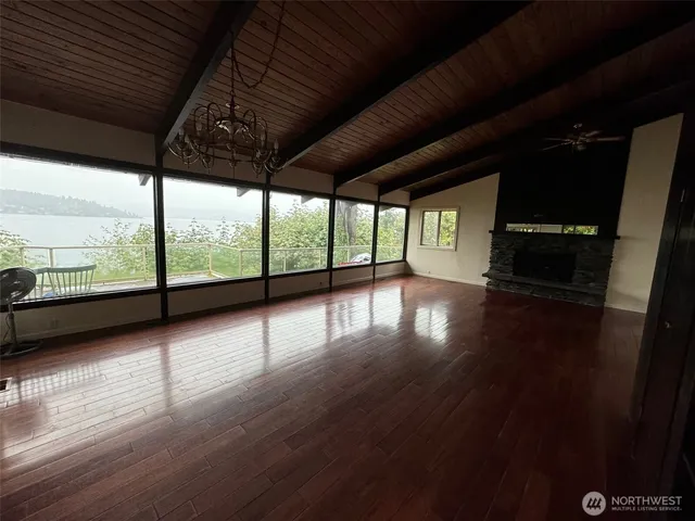 $2,800 | 9803 Rainier Avenue South, Seattle, WA 98118