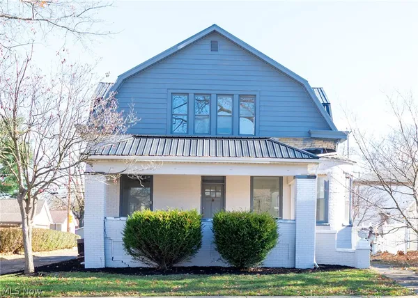 $169,000 | 911 North Water Street, Uhrichsville, OH 44683