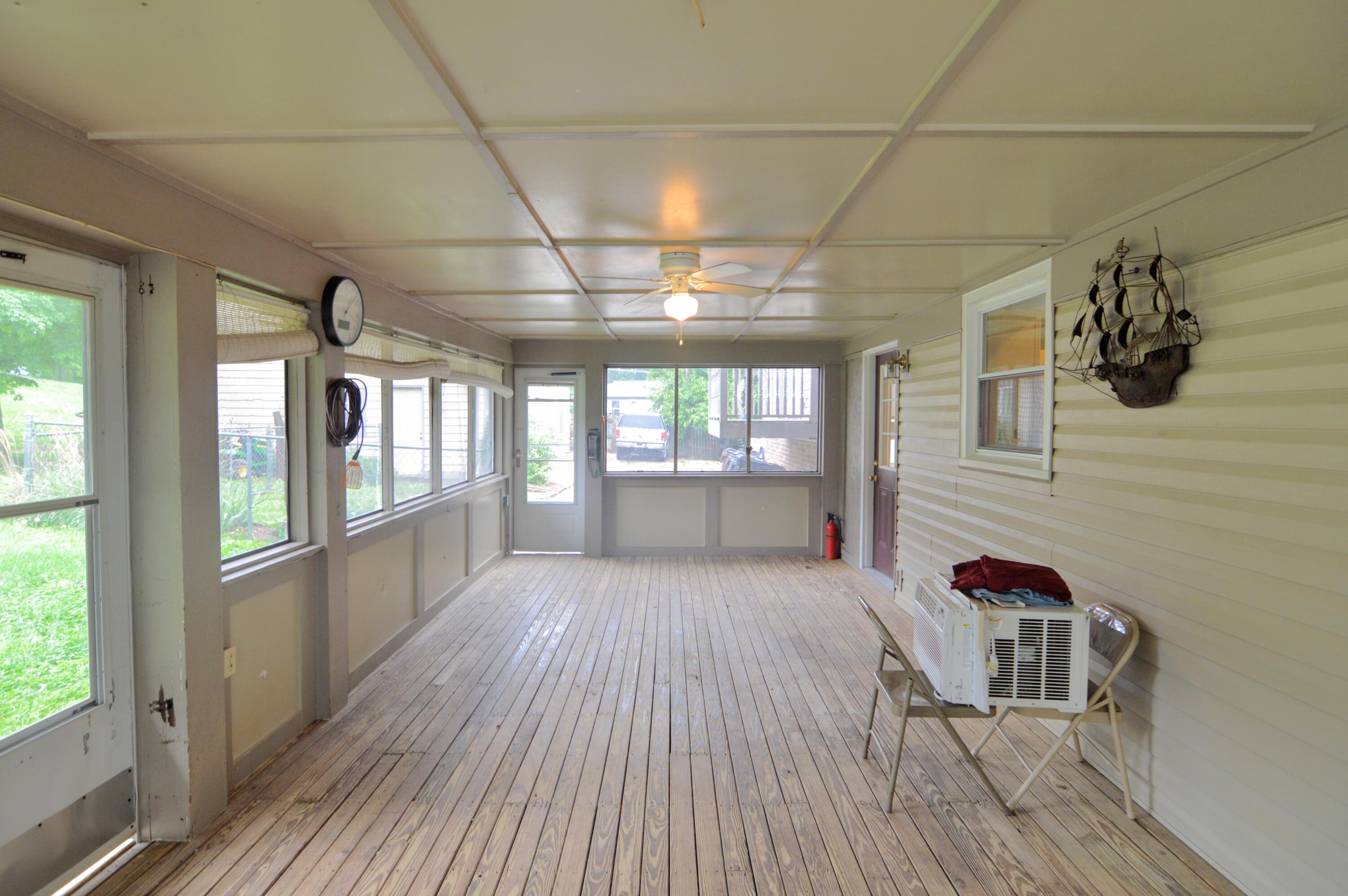 2990 Sugar Camp Road Covington, KY 41017 - Photo 20 of 50