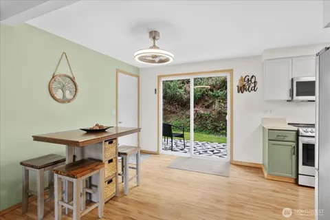$639,950 | 508 Summit Lake Shore Road Northwest, Olympia, WA 98502