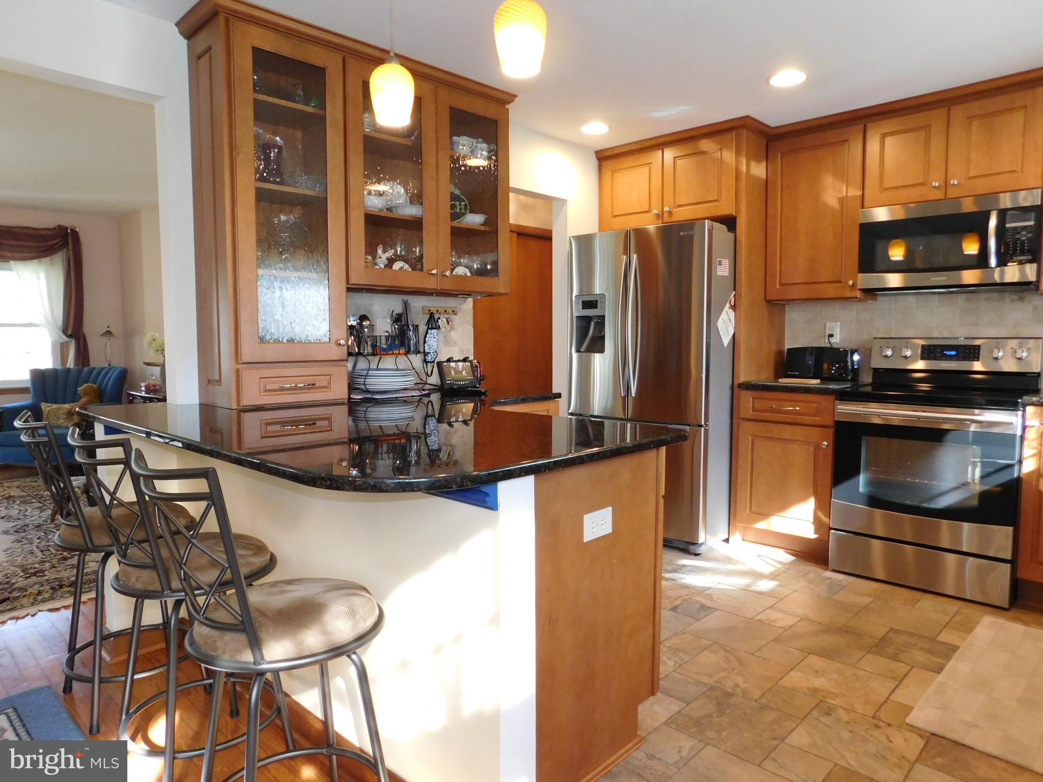 35 Stoopville Road Newtown, PA 18940 - Photo 2 of 78 Gourmet Kitchen