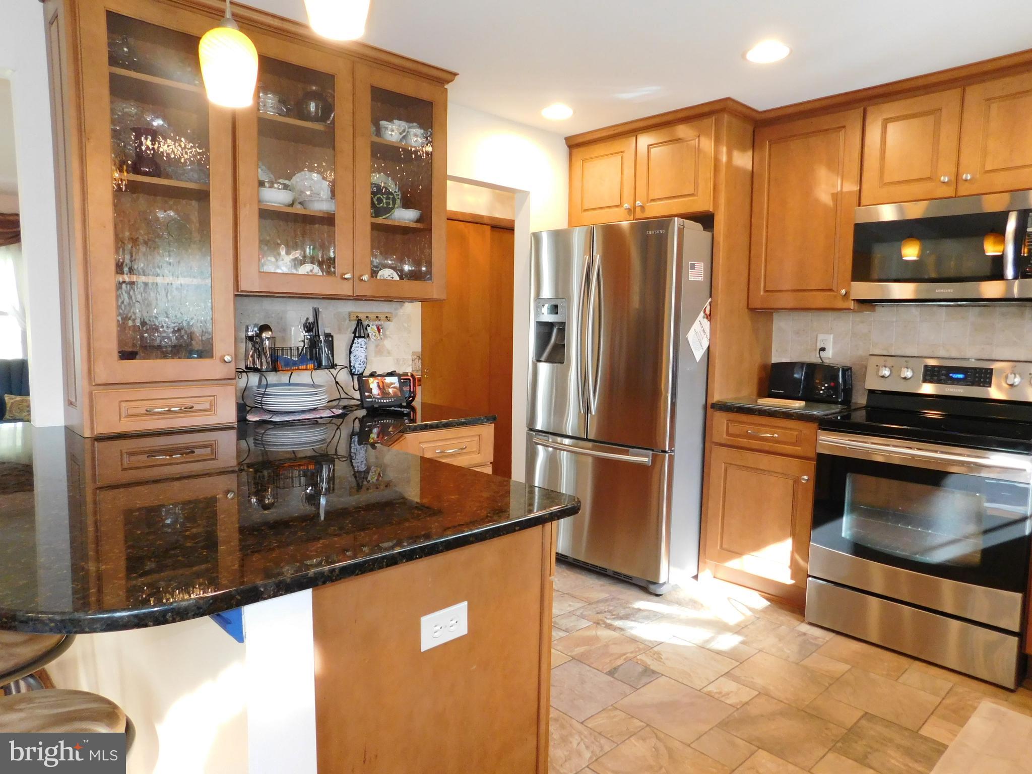 35 Stoopville Road Newtown, PA 18940 - Photo 12 of 78 Gourmet Kitchen