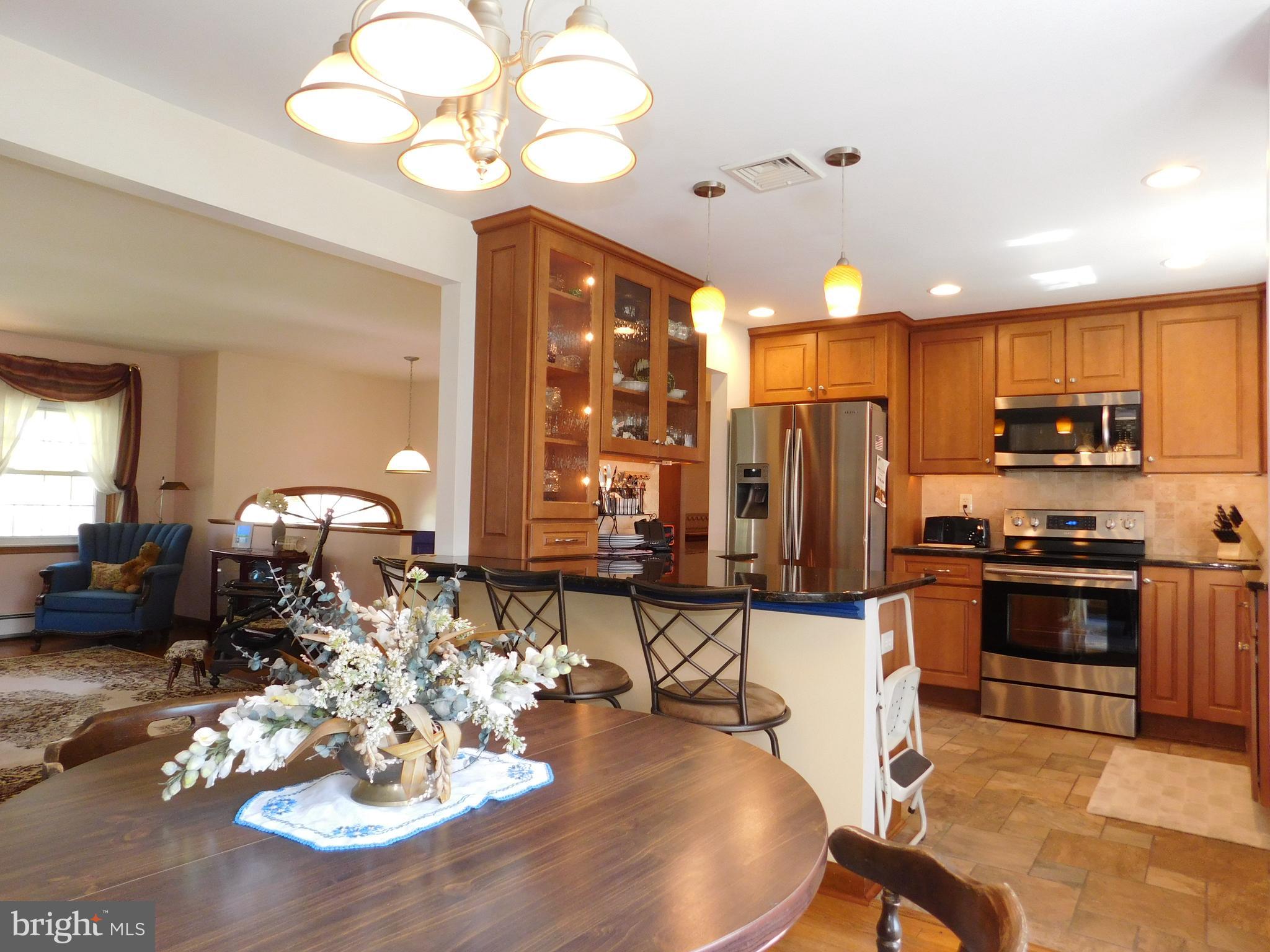 35 Stoopville Road Newtown, PA 18940 - Photo 3 of 78 Dining Room/Kitchen