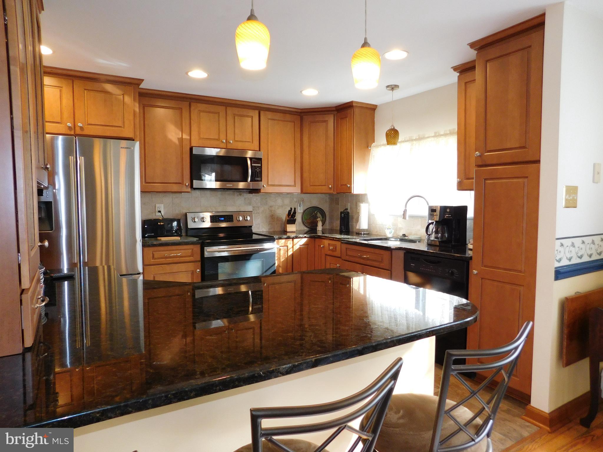 35 Stoopville Road Newtown, PA 18940 - Photo 8 of 78 Gourmet Kitchen