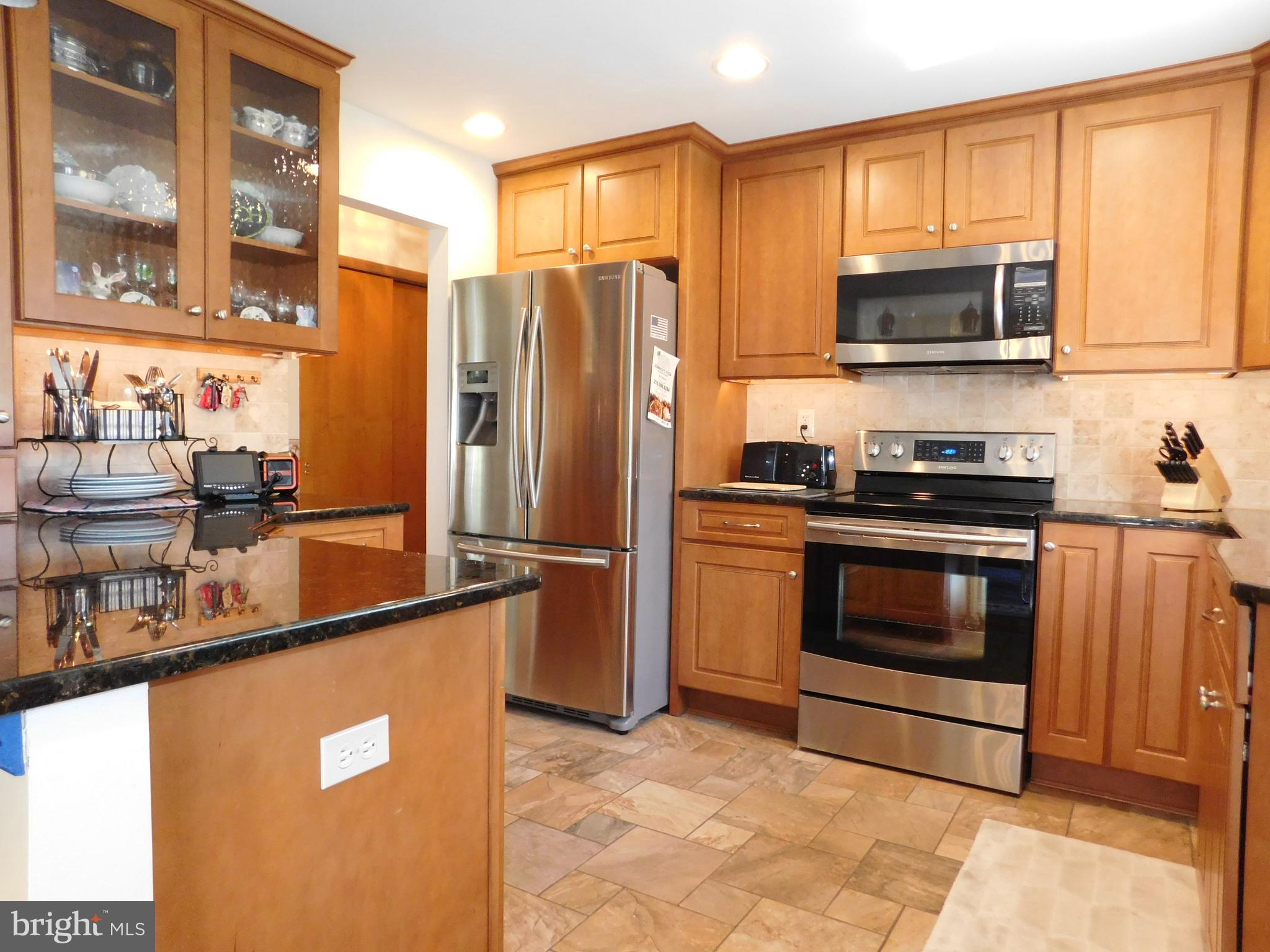 35 Stoopville Road Newtown, PA 18940 - Photo 10 of 78 Gourmet Kitchen