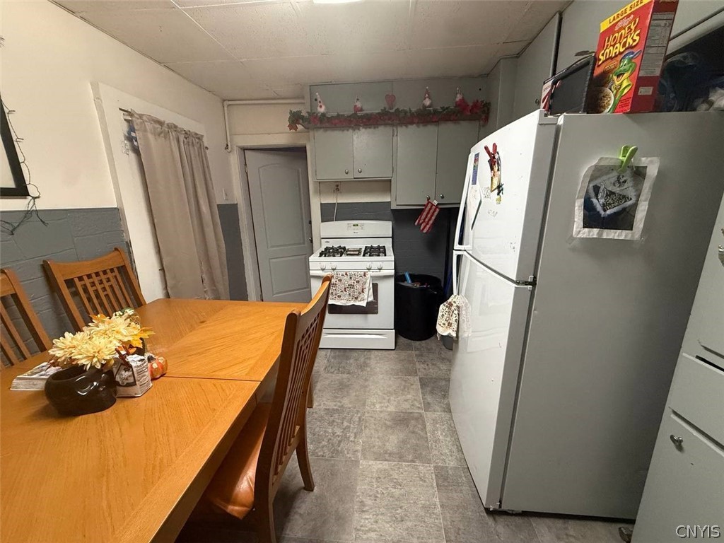 159 Murray Street Binghamton, NY 13905 - Photo 24 of 31 unit 2 kitchen