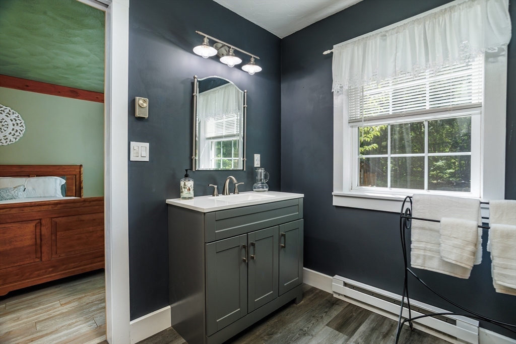 17 Mayo Road Hubbardston, MA 01452 - Photo 12 of 42