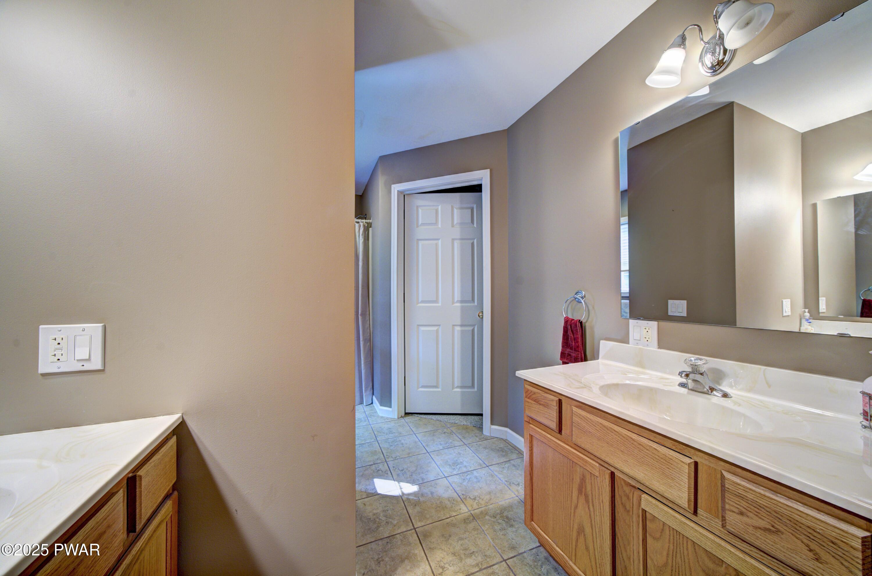 132 Spruce Road Tafton, PA 18464 - Photo 34 of 57 Bathroom 2