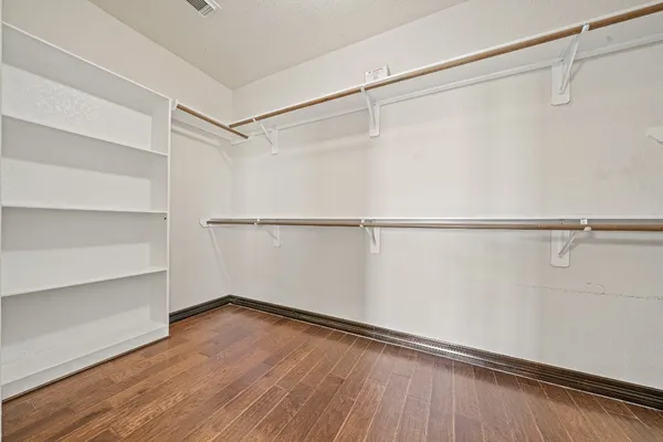 $2,100 | 7202 Lyndhurst Village Lane, Spring, TX 77379