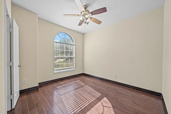 $2,100 | 7202 Lyndhurst Village Lane, Spring, TX 77379