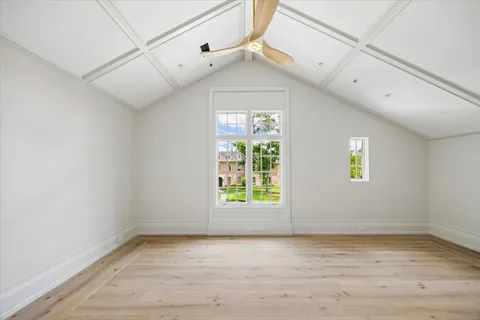 $7,995,000 | 19 Willowron Drive, Houston, TX 77024