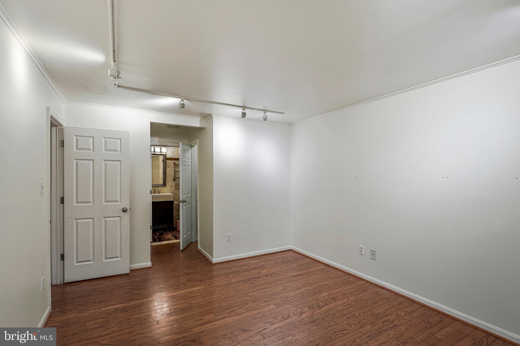 2237 Lovedale Lane, Unit 407D Reston, VA 20191 - Photo 18 of 24