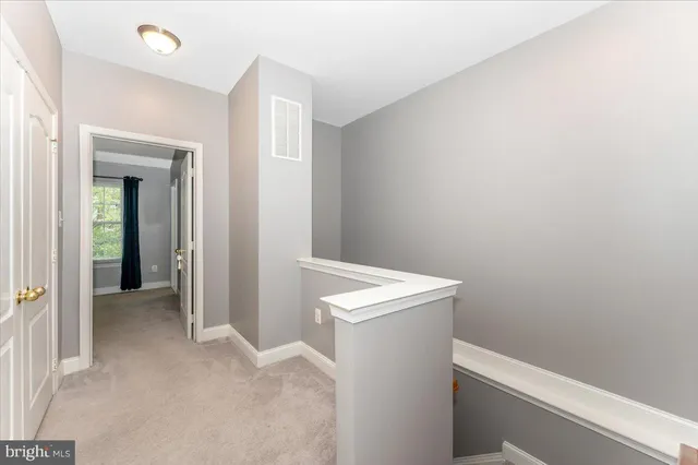 a view of utility room