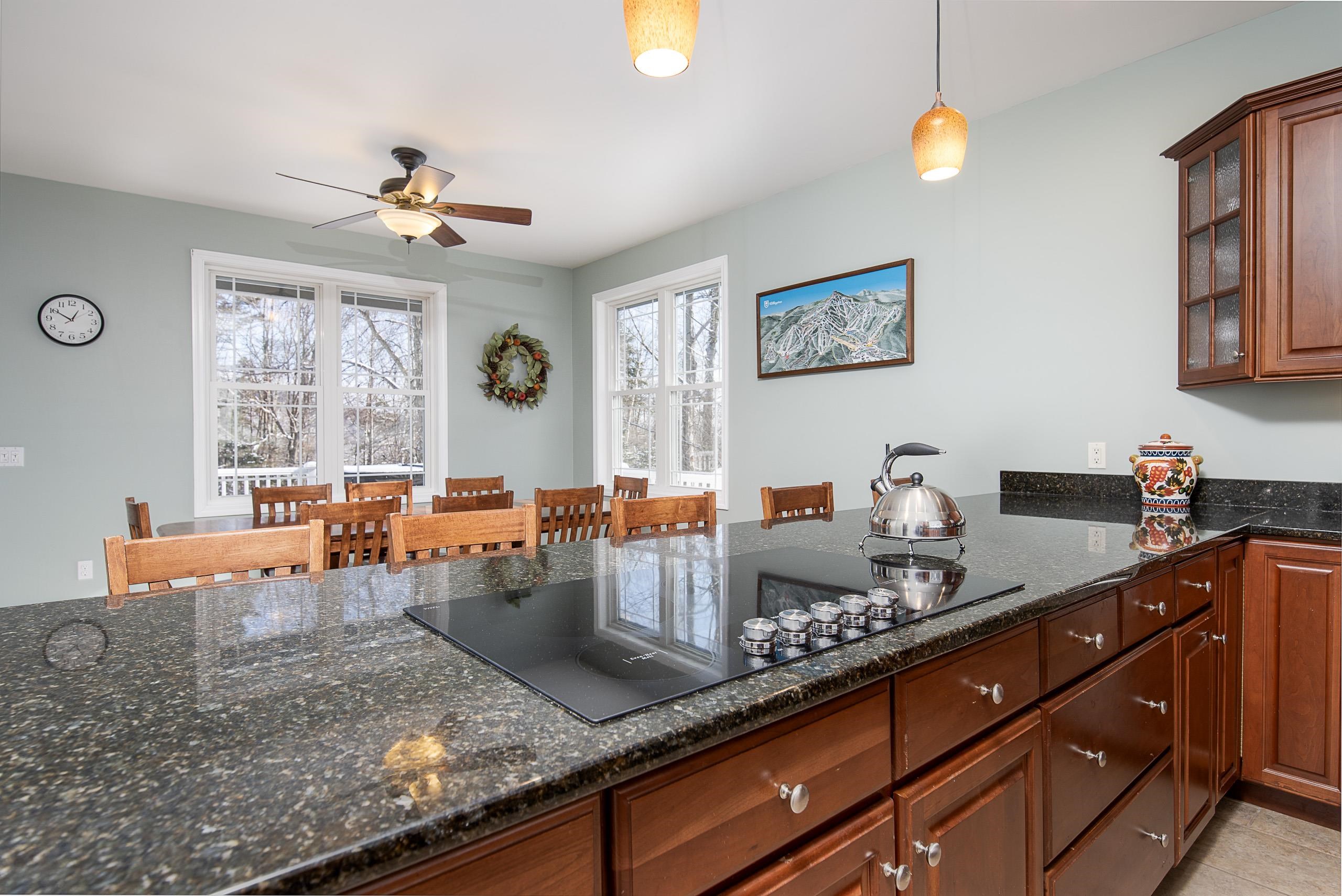 563 Rim Road Killington, VT 05751 - Photo 14 of 58