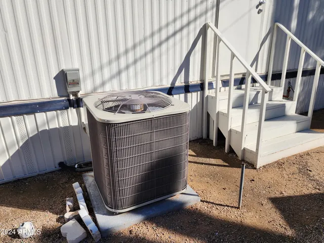 $64,900 | 16005 North 32nd Street, Unit 33, Phoenix, AZ 85032