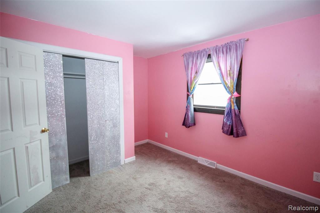 1790 West Fry Road Burt, MI 48417 - Photo 27 of 35