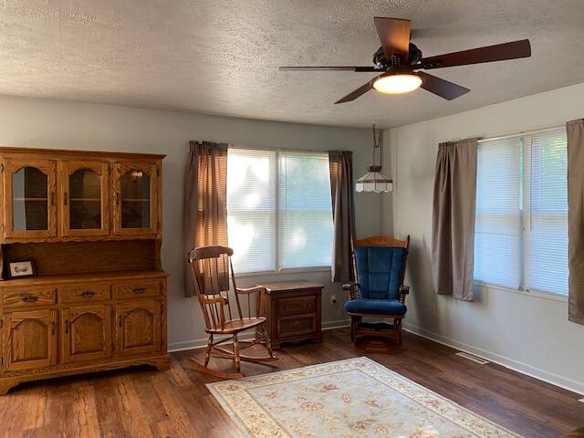 7314 Gunnar Lane Coloma, MI 49038 - Photo 3 of 25 IMG_1510