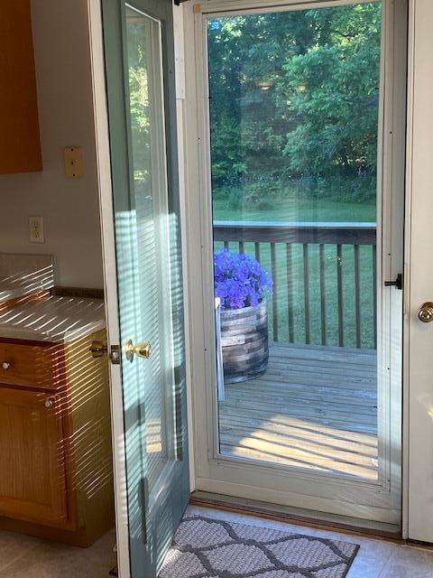 7314 Gunnar Lane Coloma, MI 49038 - Photo 6 of 25 IMG_1505
