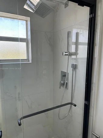 $2,950 | 360 Meridian Avenue, Unit 3E, Miami Beach, FL 33139