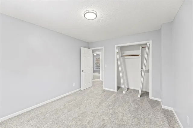 $429,000 | 3715 Southwest Kimstin Circle, Blue Springs, MO 64015