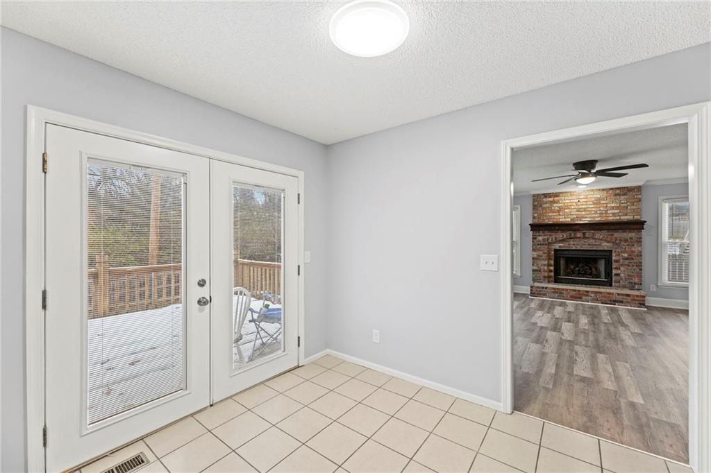 3715 Southwest Kimstin Circle Blue Springs, MO 64015 - Photo 3 of 53