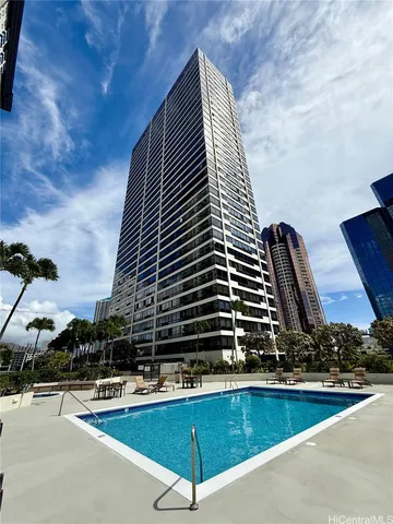$3,200 | 876 Curtis Street, Unit 2705, Honolulu, HI 96813