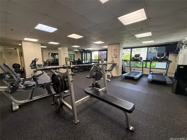 $3,200 | 876 Curtis Street, Unit 2705, Honolulu, HI 96813