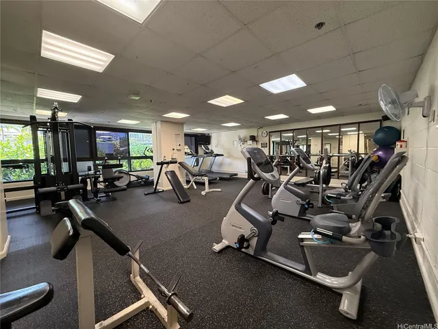 $3,200 | 876 Curtis Street, Unit 2705, Honolulu, HI 96813