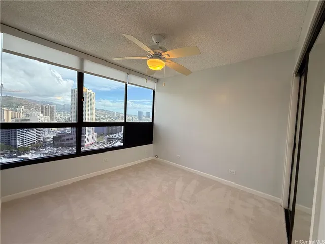 $3,200 | 876 Curtis Street, Unit 2705, Honolulu, HI 96813