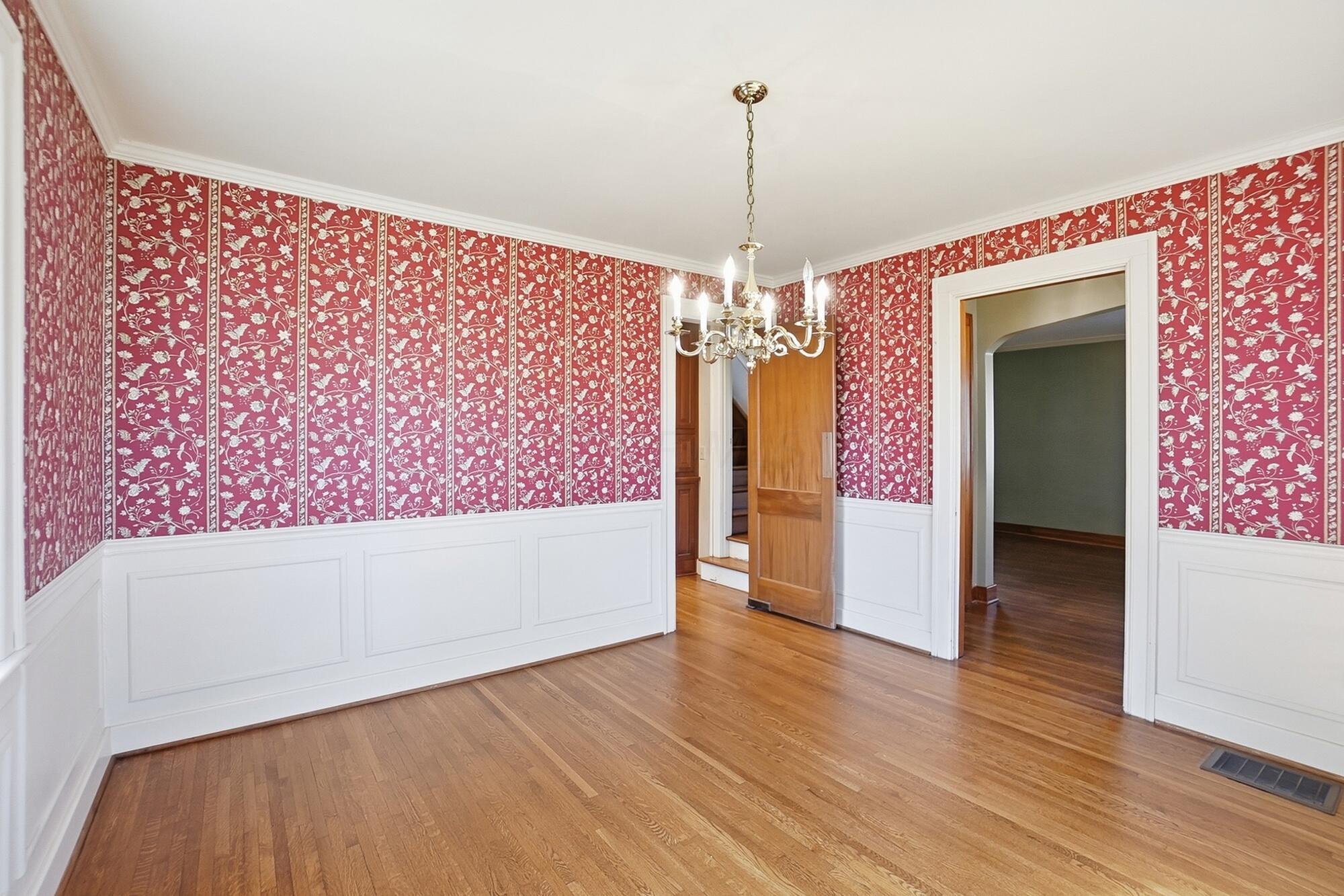 1627 Doone Road Upper Arlington, OH 43221 - Photo 17 of 37 Hardwood floors with cream trim woodwork.