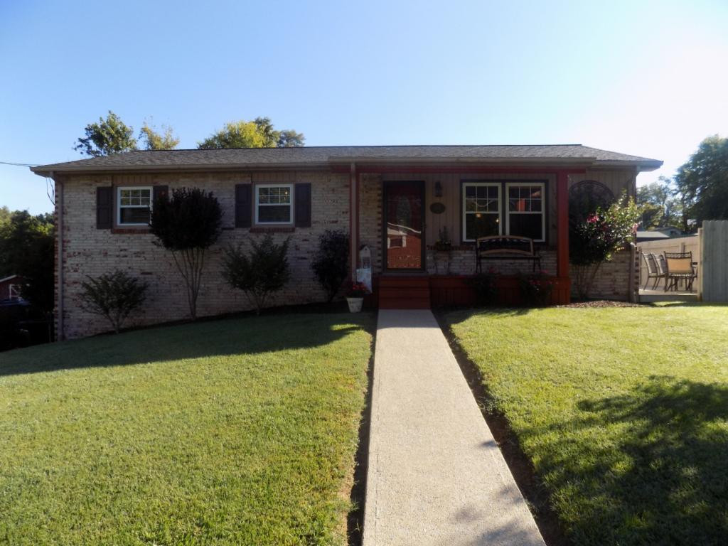 1505 Sun Valley Road Johnson City, TN 37604 - Photo 15 of 36 Photo 15