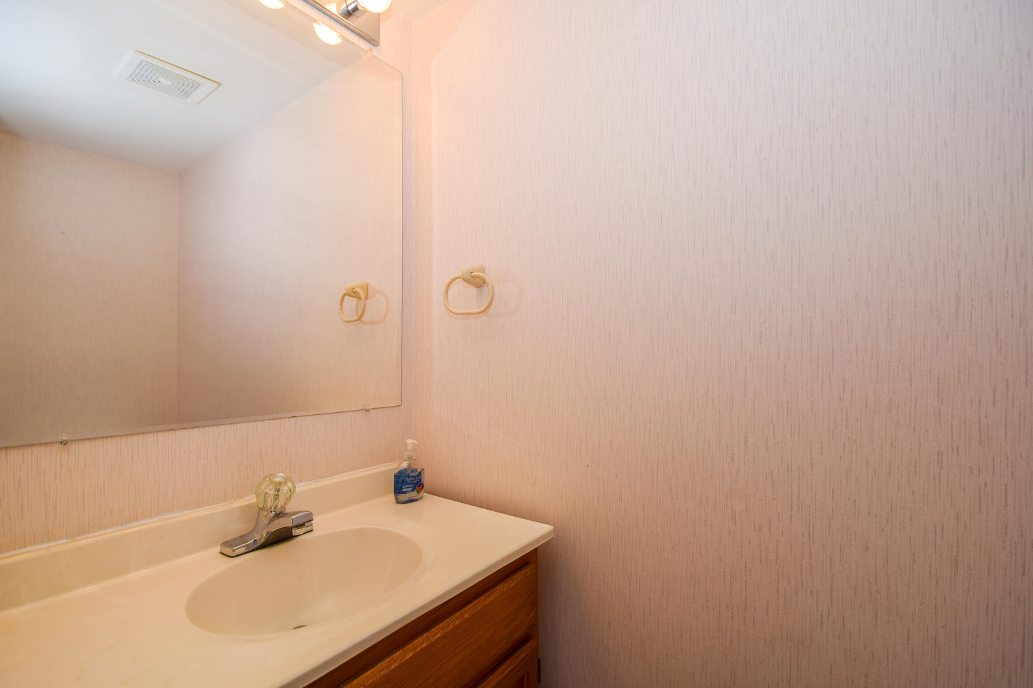 3117 Corbieshaw Road Southwest Roanoke, VA 24015 - Photo 16 of 27 3117 Corbieshaw Rd SW Roanoke-large-020-