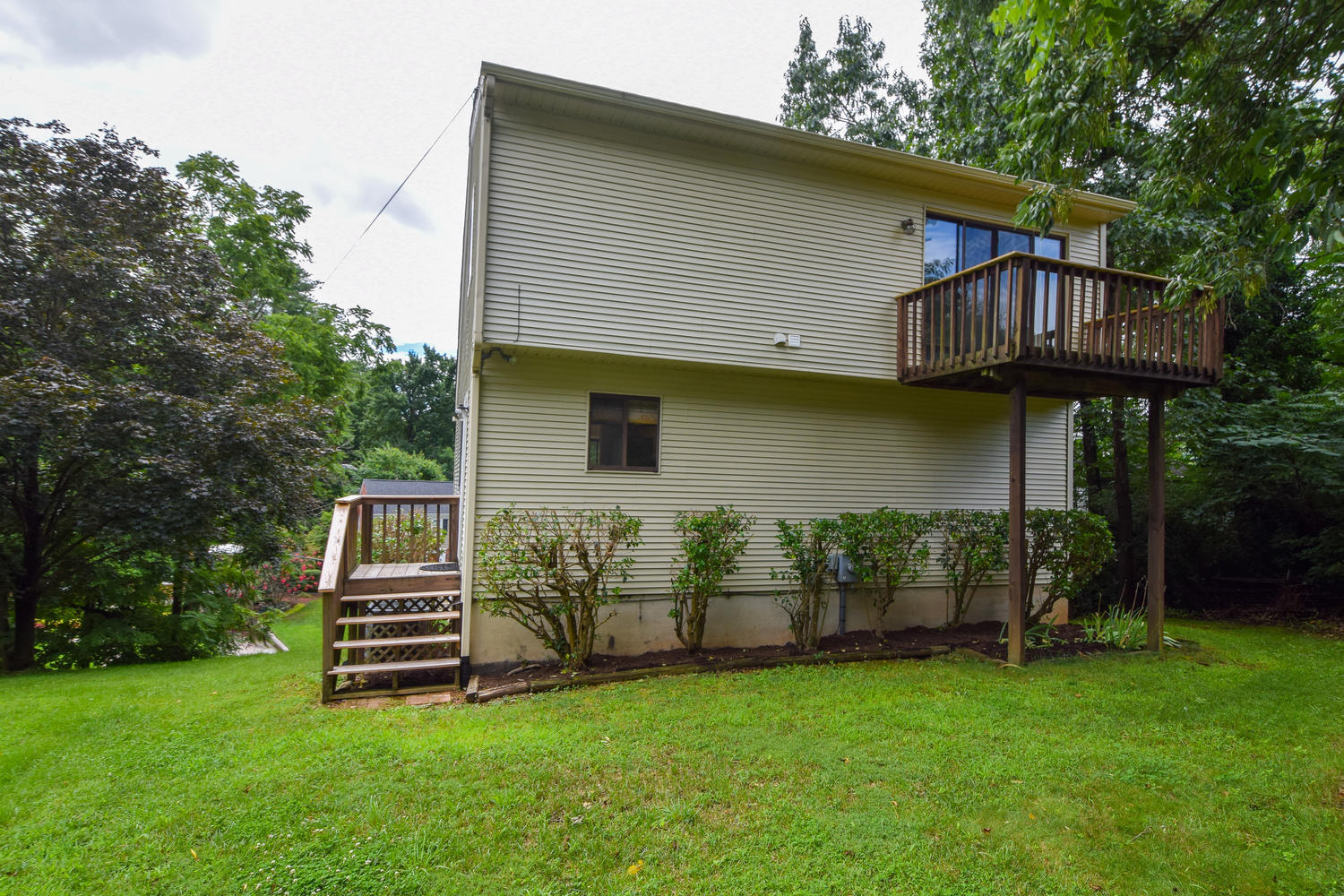 3117 Corbieshaw Road Southwest Roanoke, VA 24015 - Photo 17 of 27 3117 Corbieshaw Rd SW Roanoke-large-030-