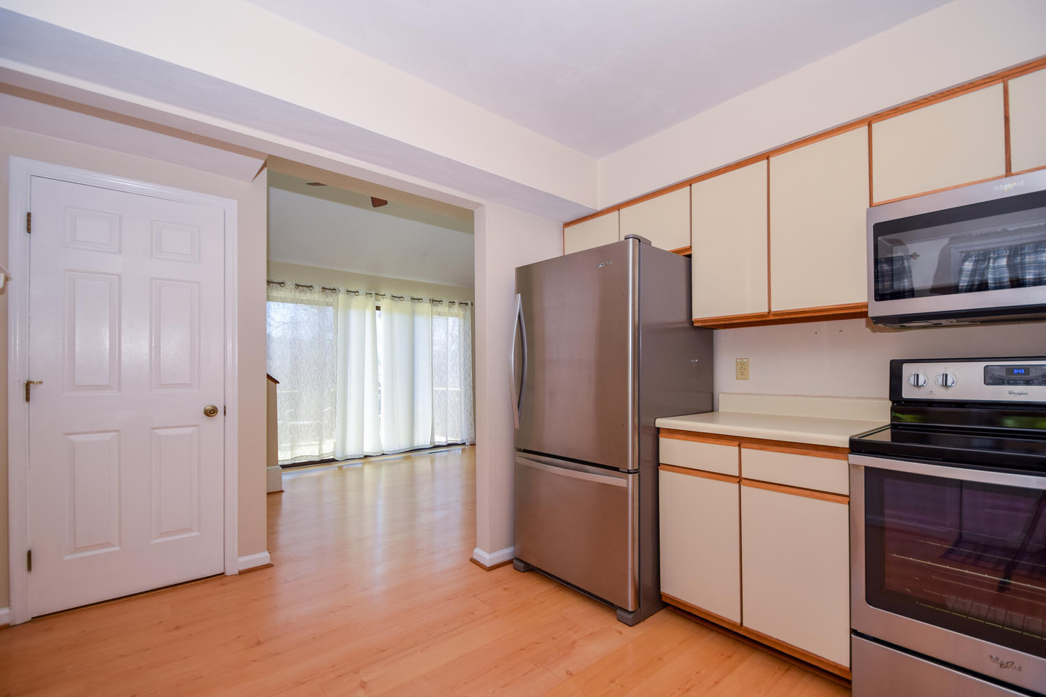 3117 Corbieshaw Road Southwest Roanoke, VA 24015 - Photo 7 of 27 3117 Corbieshaw Rd SW Roanoke-large-011-